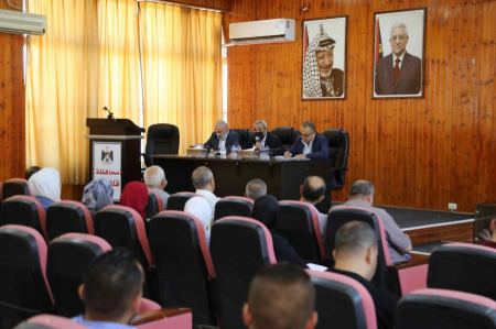 قلقيلية: وزير الثقافة والمحافظ يلتقيان الفعاليات الثقافية في المحافظة